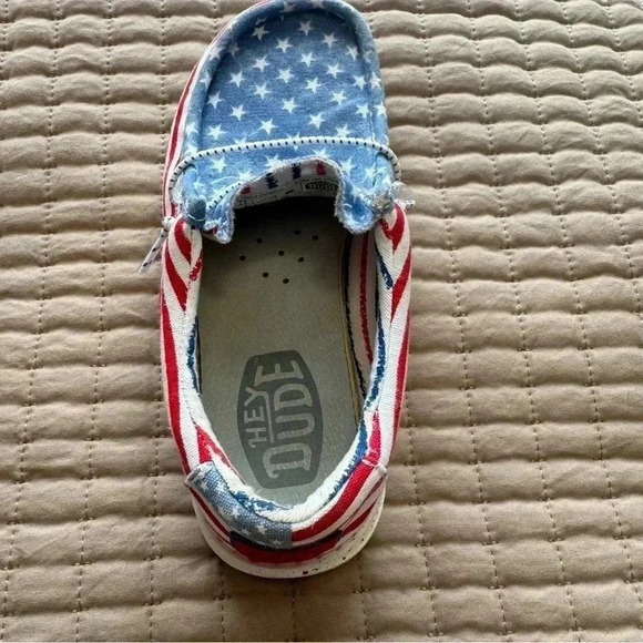 HEY DUDE WALLY YOUTH PATRIOTIC‎ YOUTH SHOES SIZE Y2-L3 EUC SUPER COOL SHOES - Picture 10 of 16